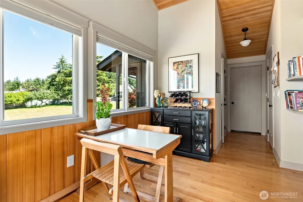 1045 NE Summit Loop Coupeville WA 98239