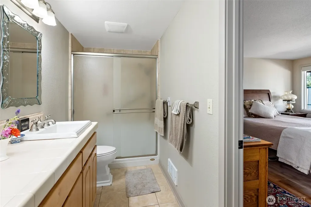 1045 NE Summit Loop Coupeville WA 98239