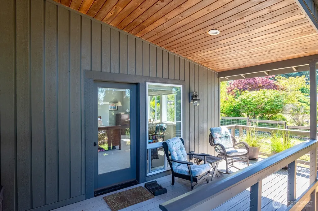 1045 NE Summit Loop Coupeville WA 98239