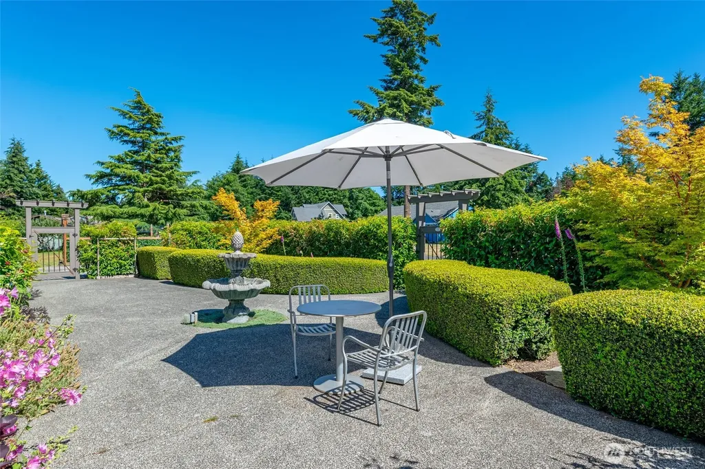 1045 NE Summit Loop Coupeville WA 98239