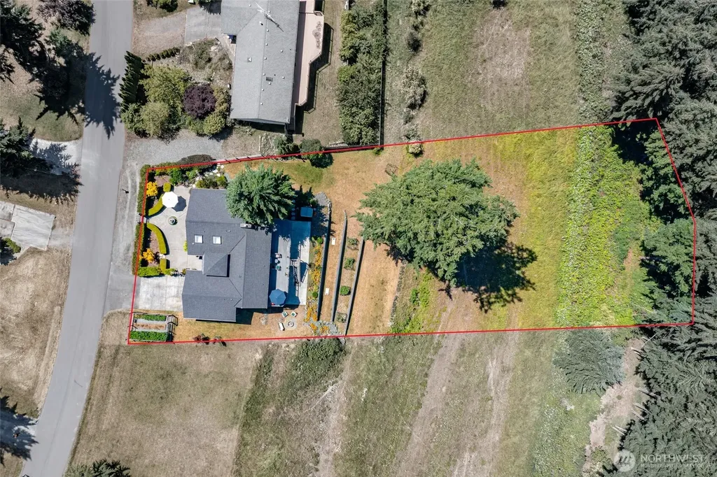 1045 NE Summit Loop Coupeville WA 98239