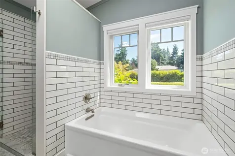 1045 NE Summit Loop Coupeville WA 98239