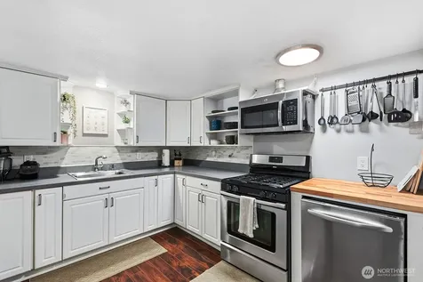 3820 E Ames Lake Drive NE Redmond WA 98053