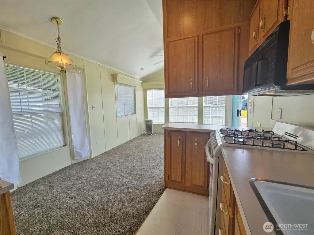 200021 Highway 101 Beaver WA 98305