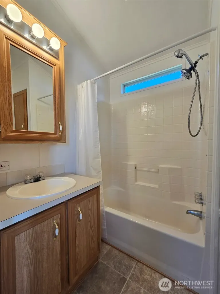 200021 Highway 101 Beaver WA 98305