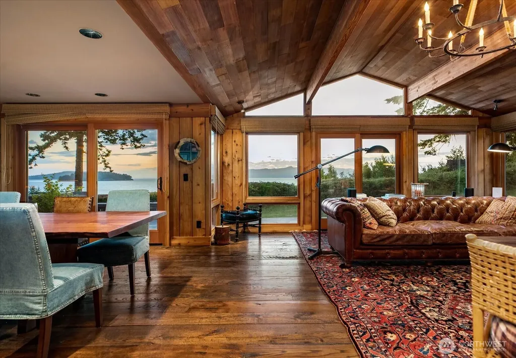 5837 Ambleside Loop Anacortes WA 98221