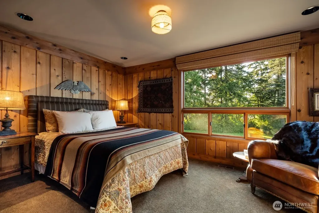 5837 Ambleside Loop Anacortes WA 98221
