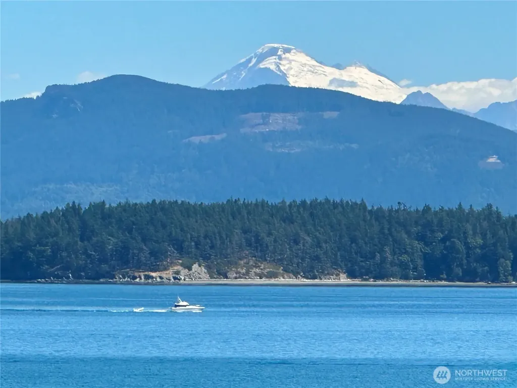 5837 Ambleside Loop Anacortes WA 98221