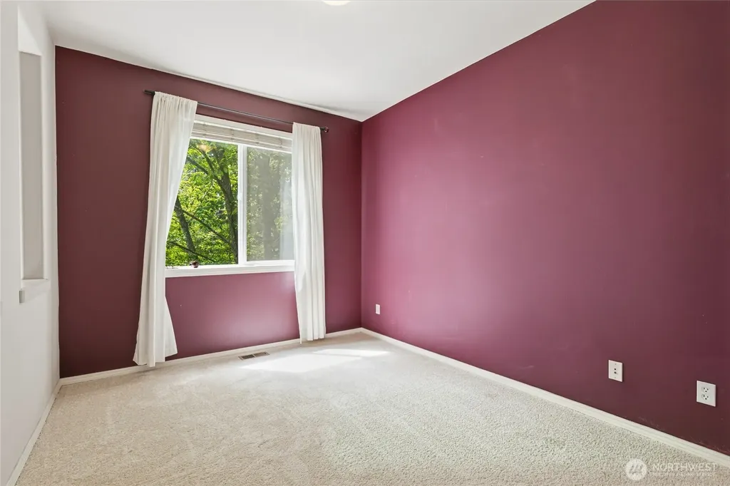 206 202nd Street SE Bothell WA 98012