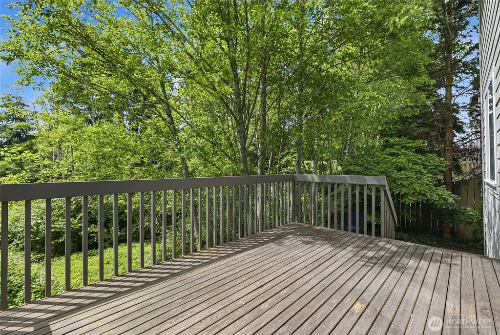 206 202nd Street SE Bothell WA 98012