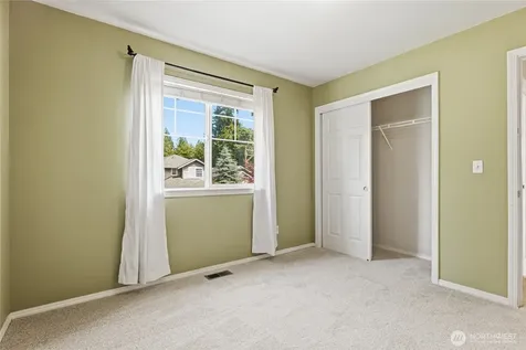 206 202nd Street SE Bothell WA 98012