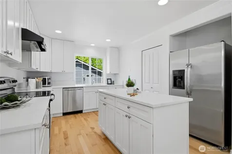 22364 NE 101st Place Redmond WA 98053
