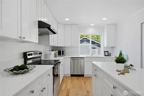 22364 NE 101st Place Redmond WA 98053