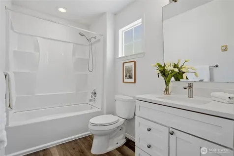 22364 NE 101st Place Redmond WA 98053