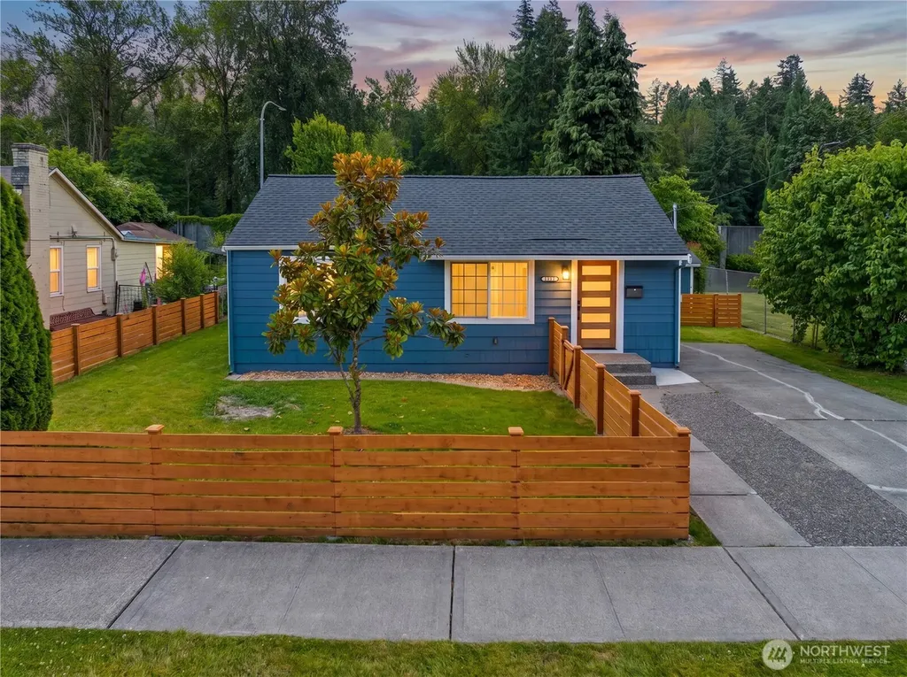 3533 SE 6th Street Renton WA 98058