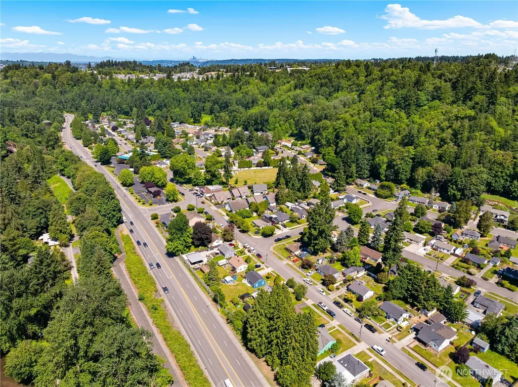 3533 SE 6th Street Renton WA 98058