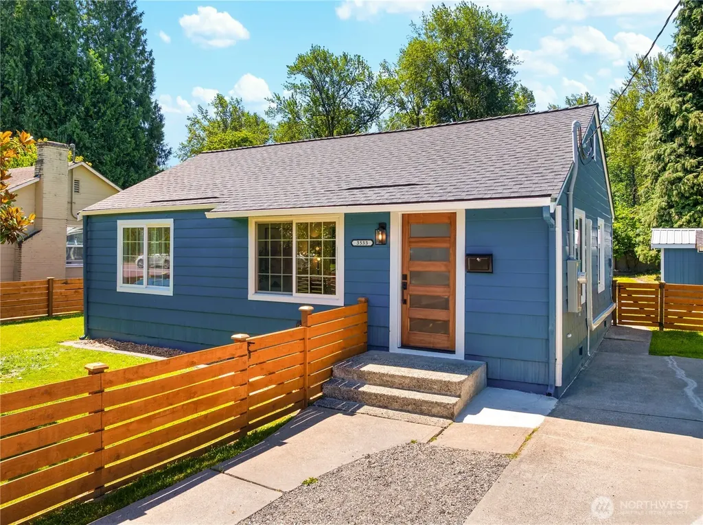 3533 SE 6th Street Renton WA 98058