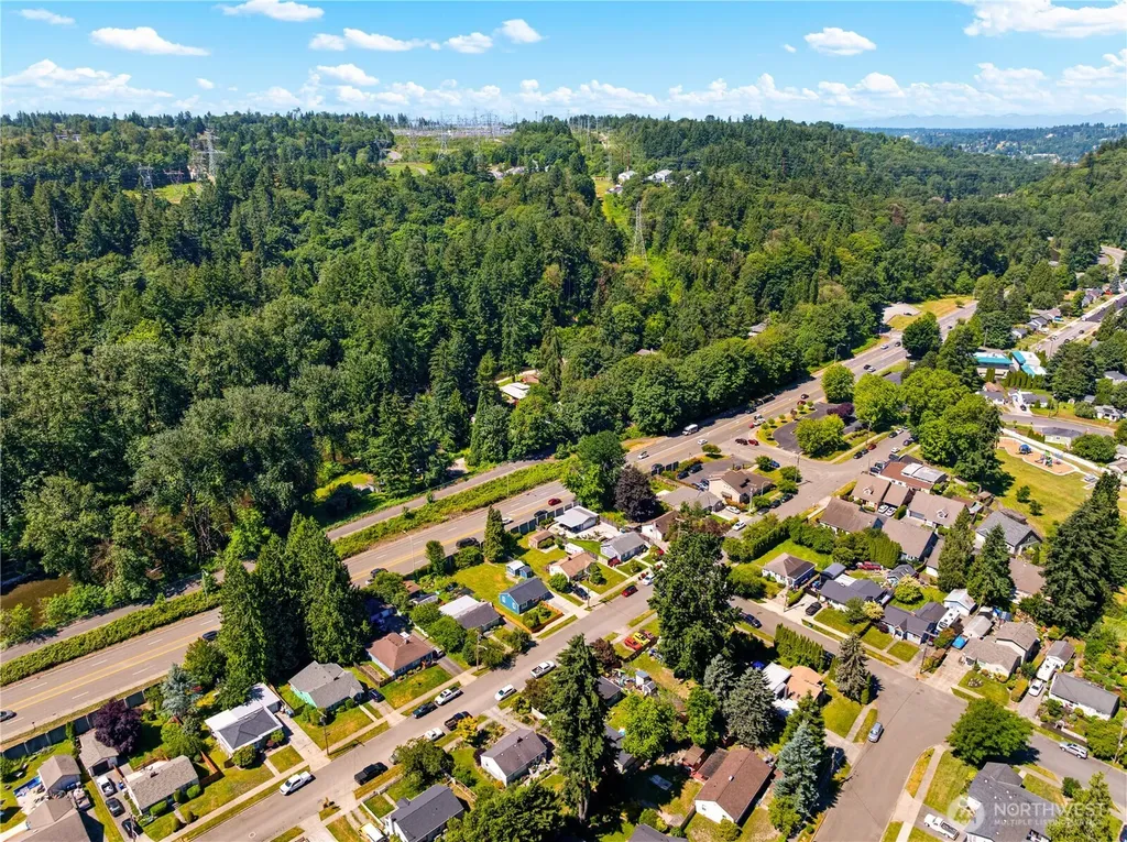 3533 SE 6th Street Renton WA 98058