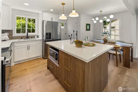 3533 SE 6th Street Renton WA 98058
