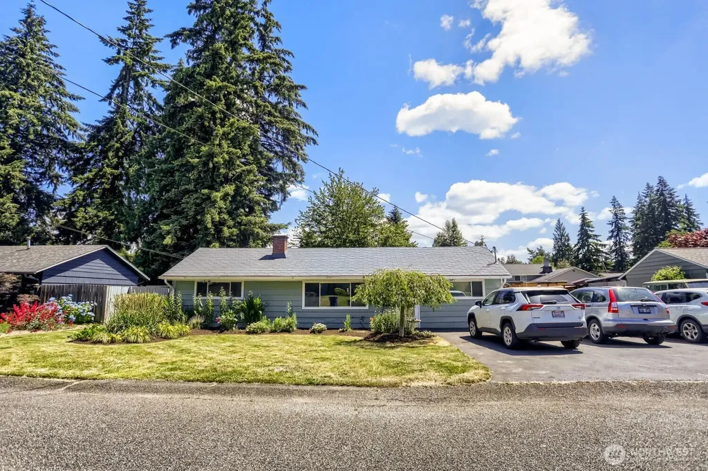 21801 51st Avenue W Mountlake Terrace WA 98043