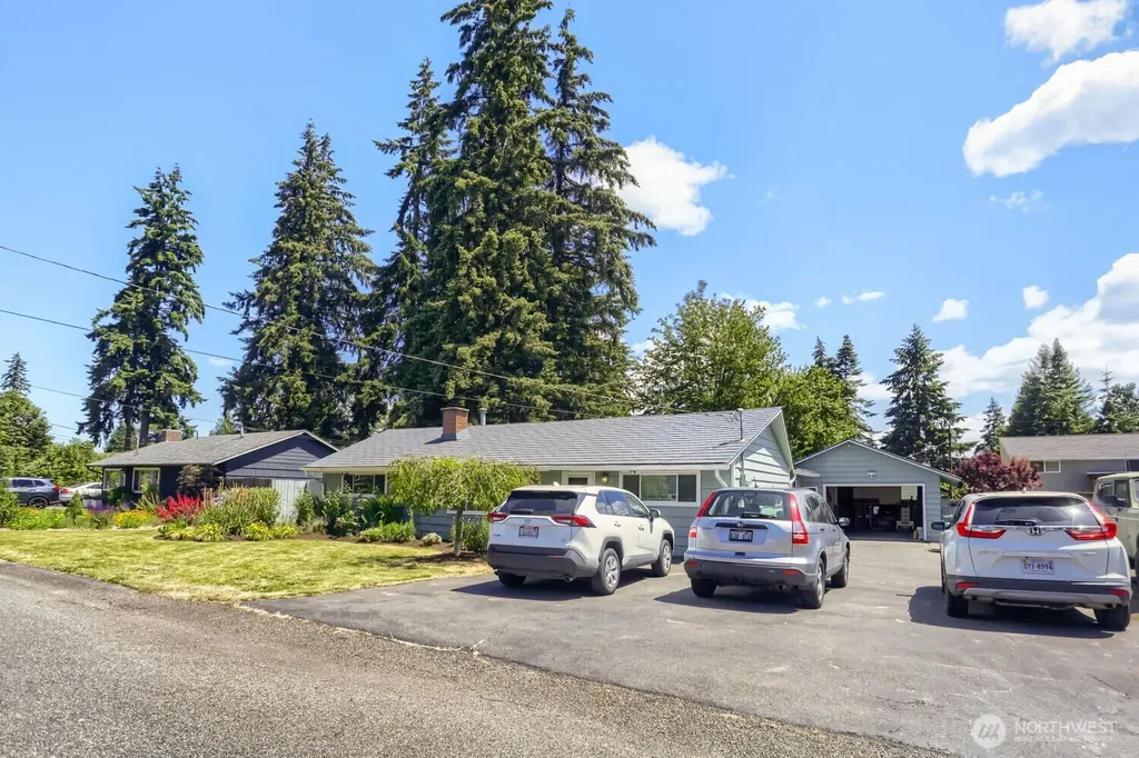 21801 51st Avenue W Mountlake Terrace WA 98043