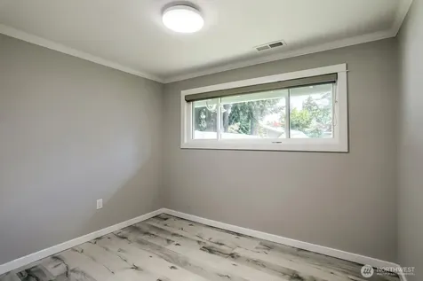 21801 51st Avenue W Mountlake Terrace WA 98043