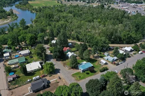 514 Ash Street S Omak WA 98841