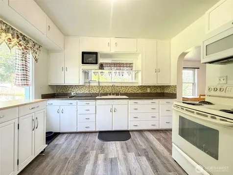 514 Ash Street S Omak WA 98841