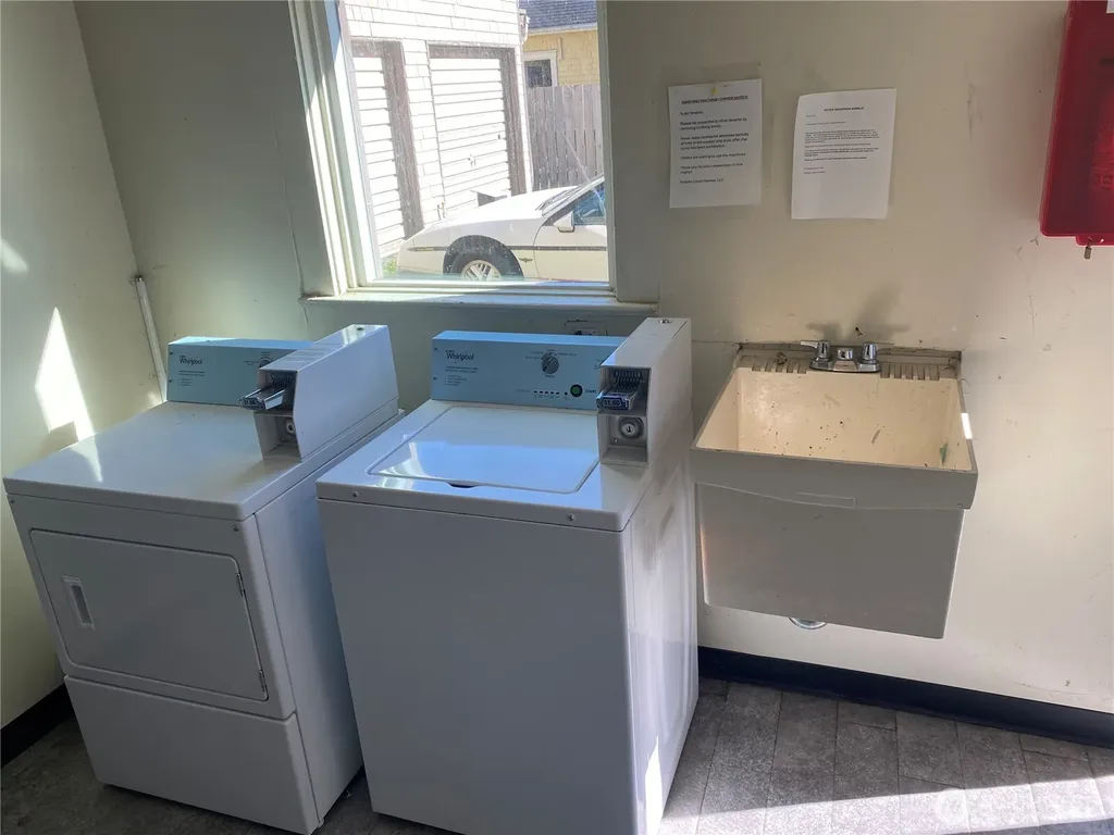 1320 3rd Street Cosmopolis WA 98537