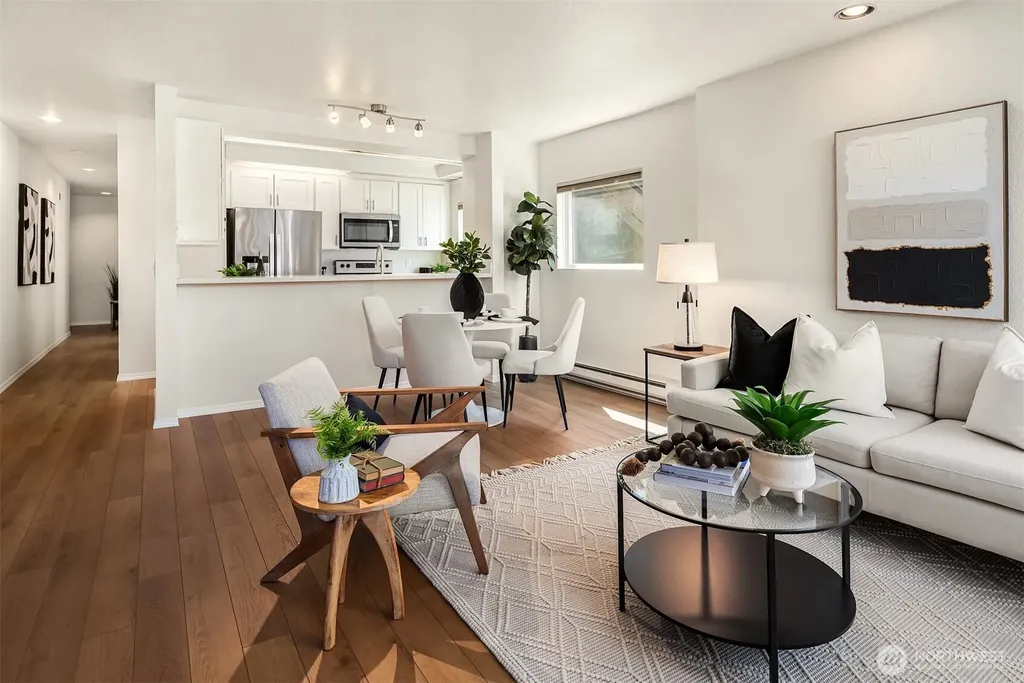 435 Summit Avenue E Seattle WA 98102