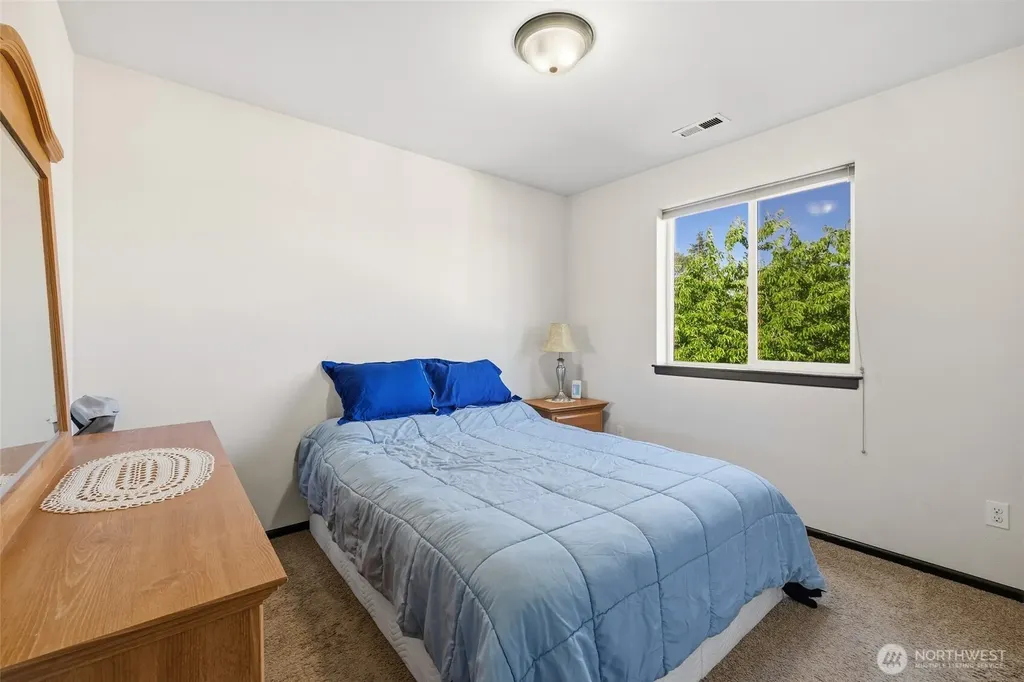 11625 10th Place W Everett WA 98204