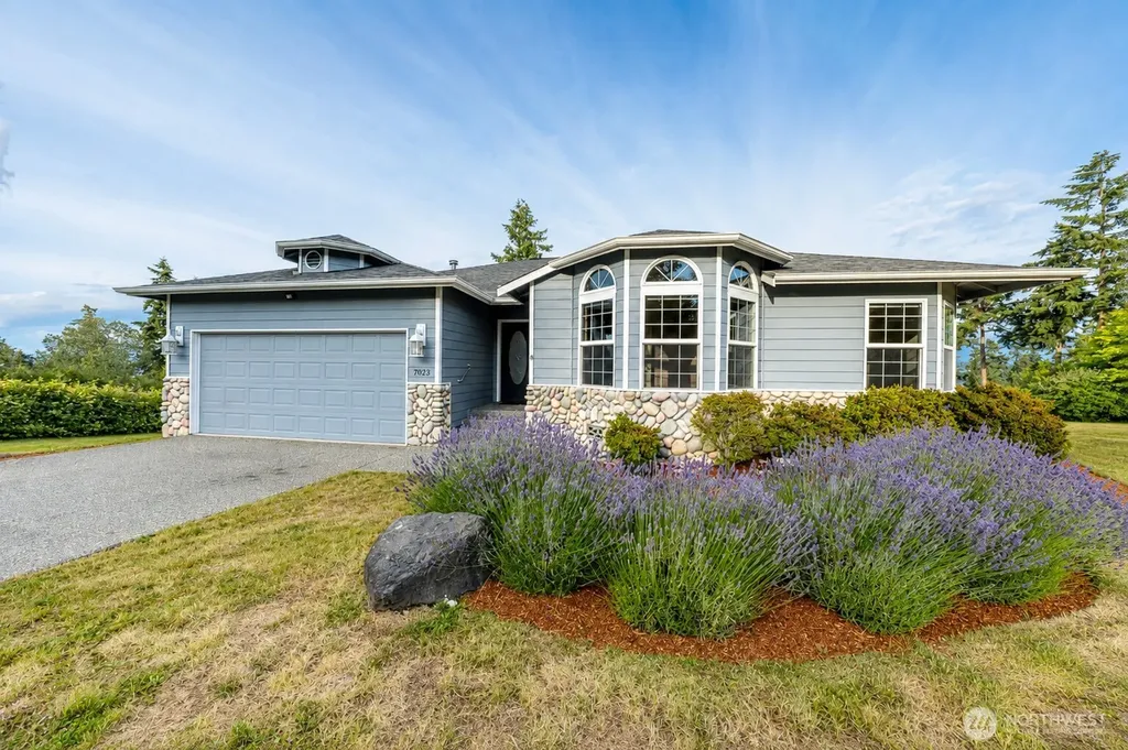 7023 Columbia Avenue Clinton WA 98236