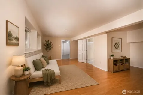 7023 Columbia Avenue Clinton WA 98236