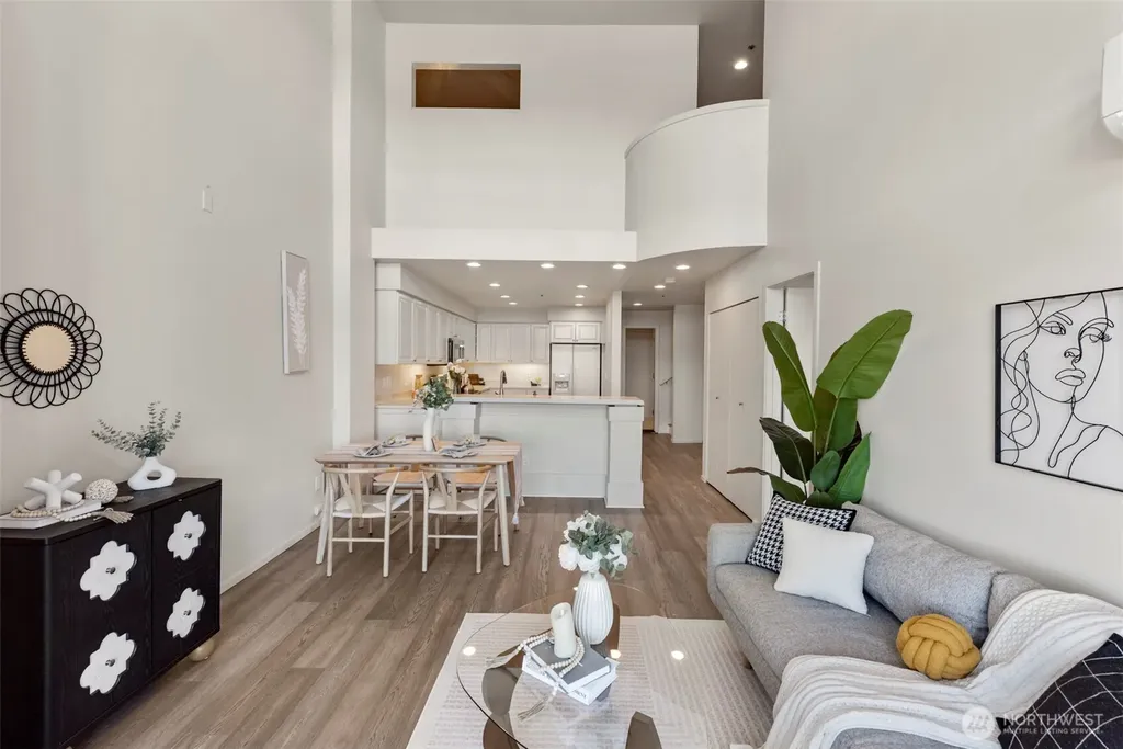 2400 8th Avenue N Seattle WA 98109