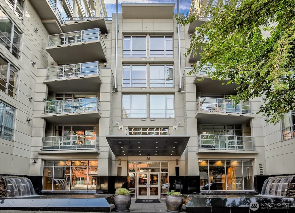 2929 1st Avenue Seattle WA 98121