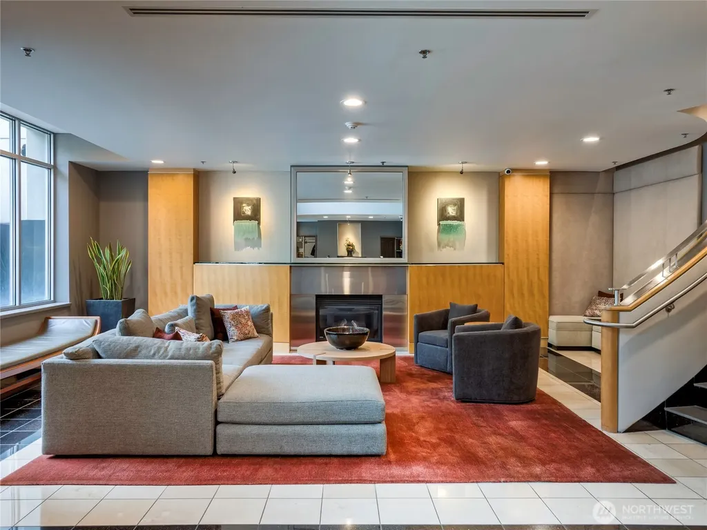 2929 1st Avenue Seattle WA 98121