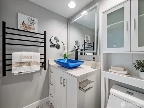 2929 1st Avenue Seattle WA 98121