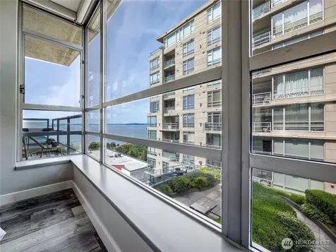 2929 1st Avenue Seattle WA 98121