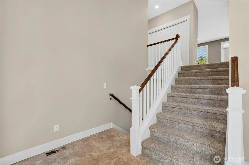 958 Cascade Drive Longview WA 98632