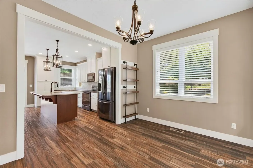 958 Cascade Drive Longview WA 98632