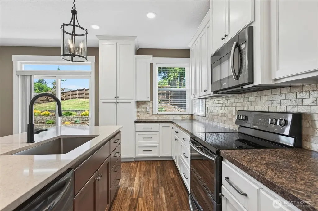 958 Cascade Drive Longview WA 98632
