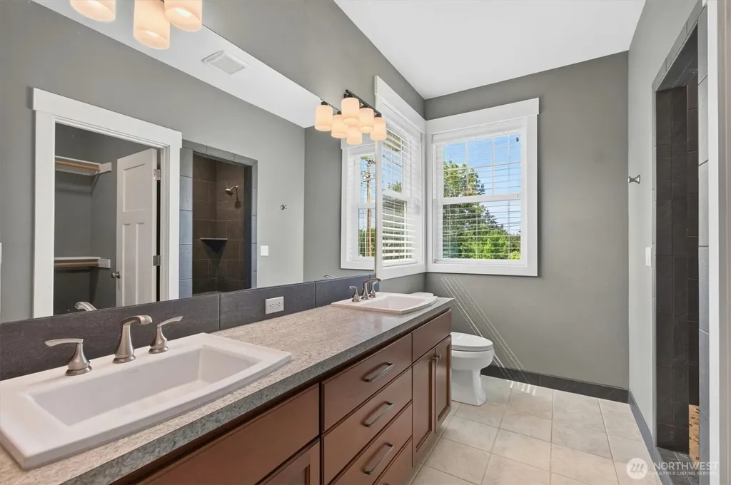 958 Cascade Drive Longview WA 98632