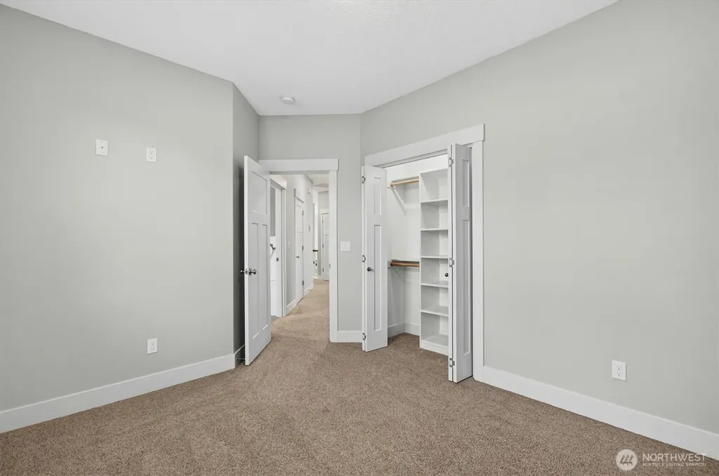 958 Cascade Drive Longview WA 98632