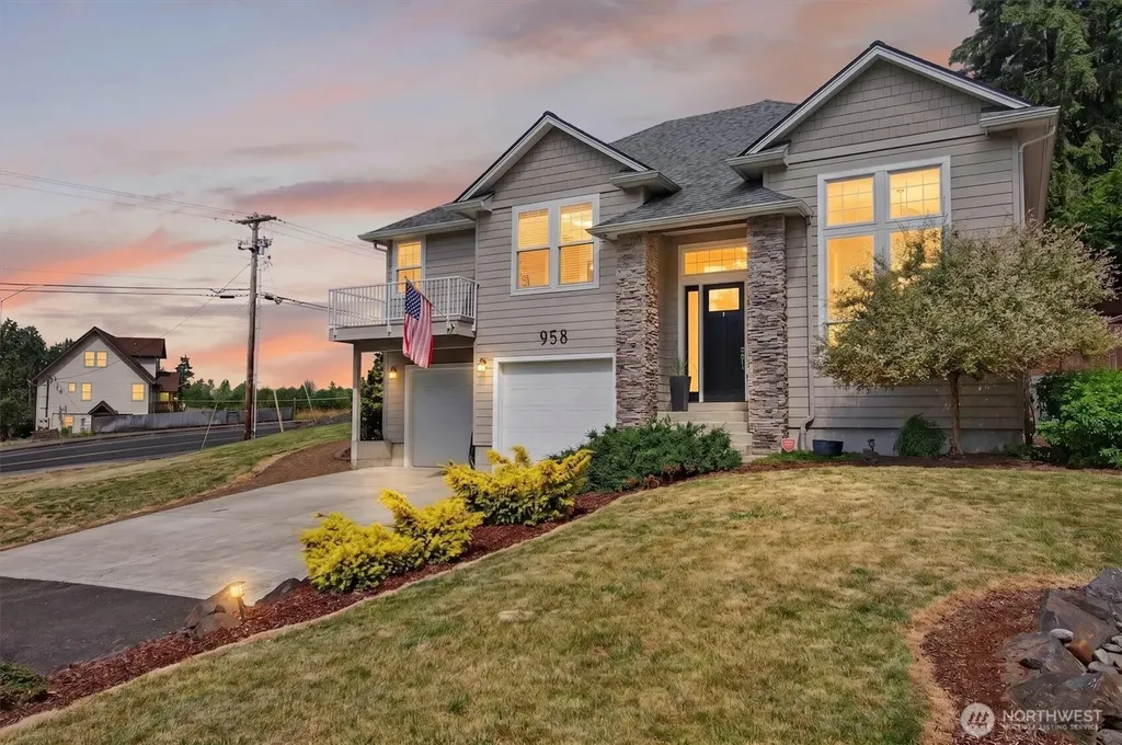 958 Cascade Drive Longview WA 98632
