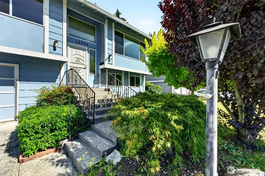 15305 19th Avenue Ct E Tacoma WA 98445