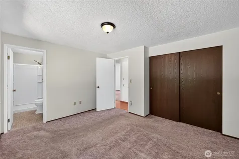 15305 19th Avenue Ct E Tacoma WA 98445
