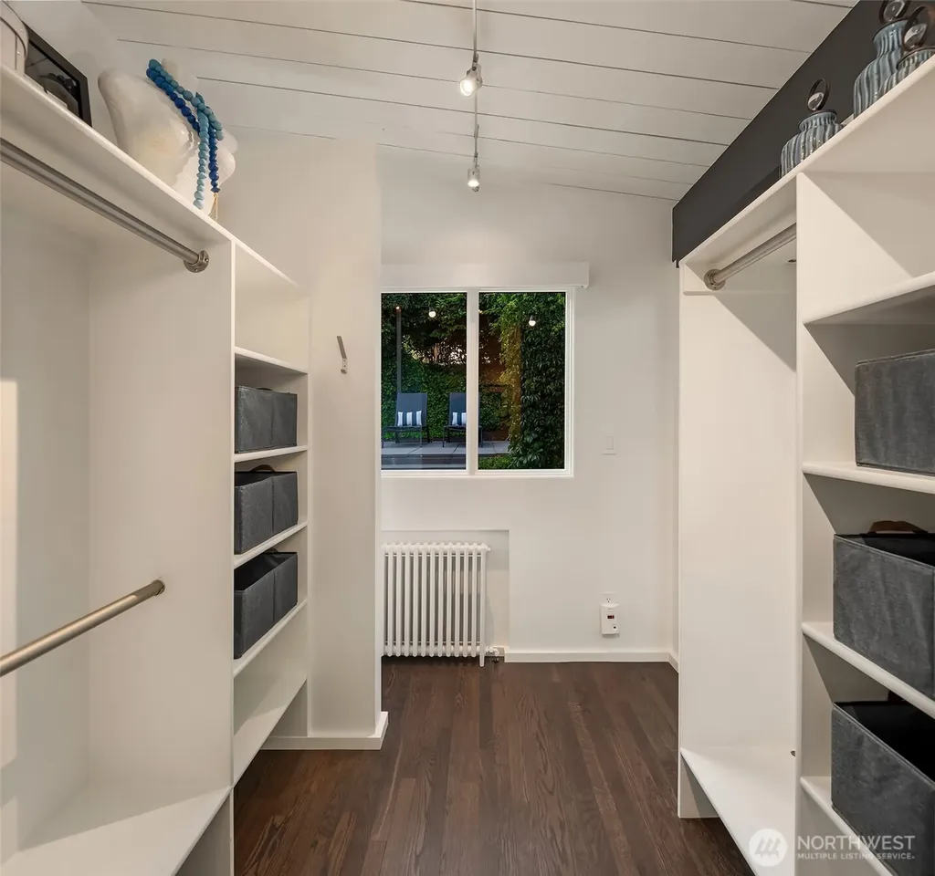 3908 NE 38th Street Seattle WA 98105