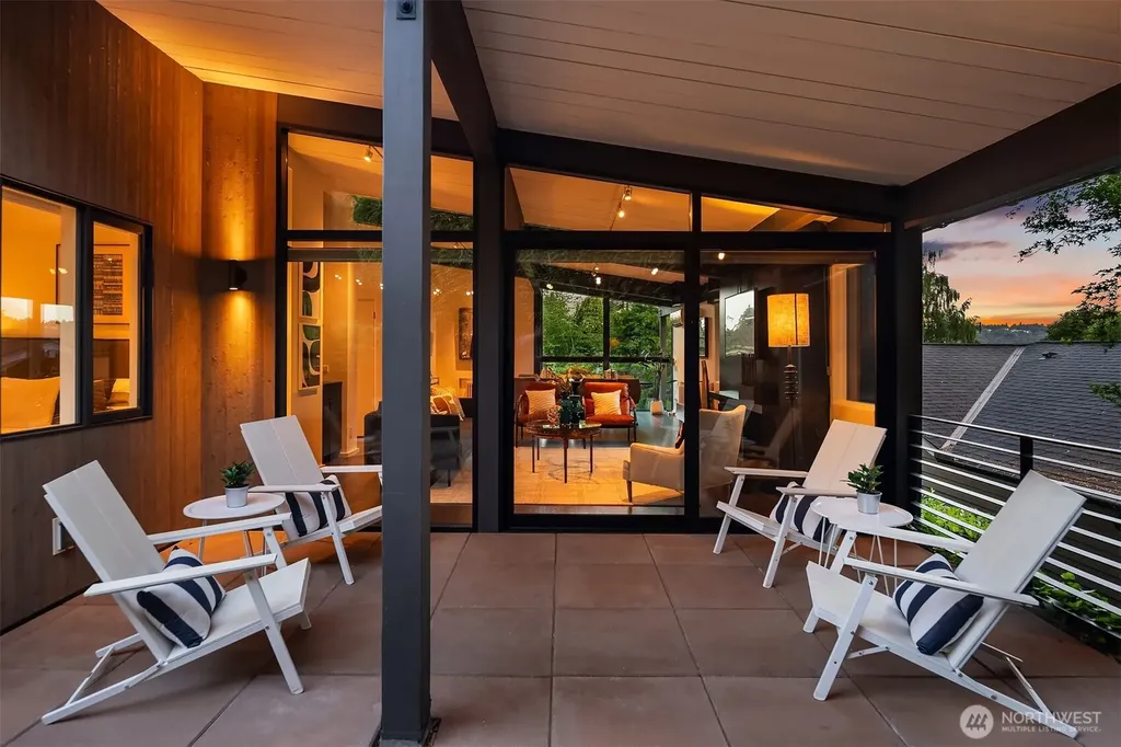 3908 NE 38th Street Seattle WA 98105
