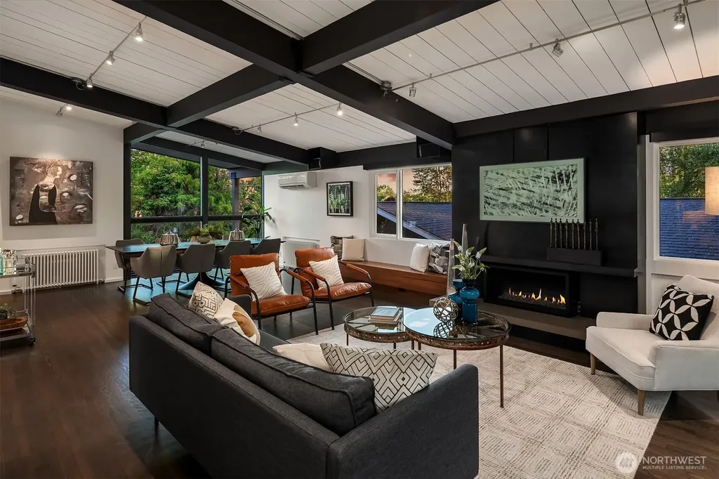 3908 NE 38th Street Seattle WA 98105