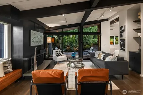 3908 NE 38th Street Seattle WA 98105